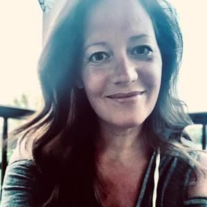 Meet your Posher, Liz